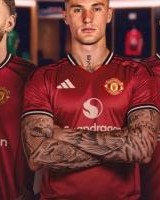 jiuyou-锋线全换！曼联新三叉戟造价2.2亿，上赛季3人联赛48球超曼联全队