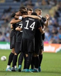 jiuyou-靠意志与跑动拼下关键胜利后，德国U21队亟需涨球